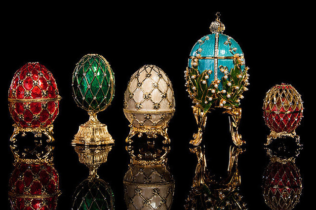 famous-easter-eggs-by-faberge-in-st-petersburg.jpg