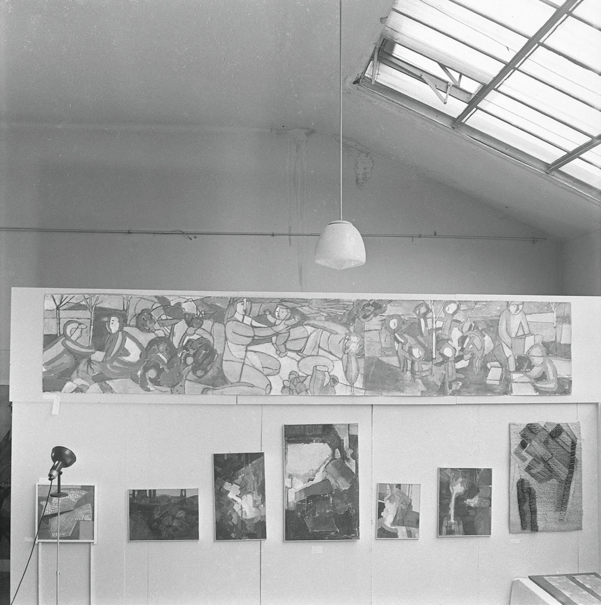 Petr Pavlík: Mateřství, návrh na vitráž pro Ústav pro péči o matku a dítě v Praze, 1973, část diplomové práce, foto: Pavel Paul, VVP AVU