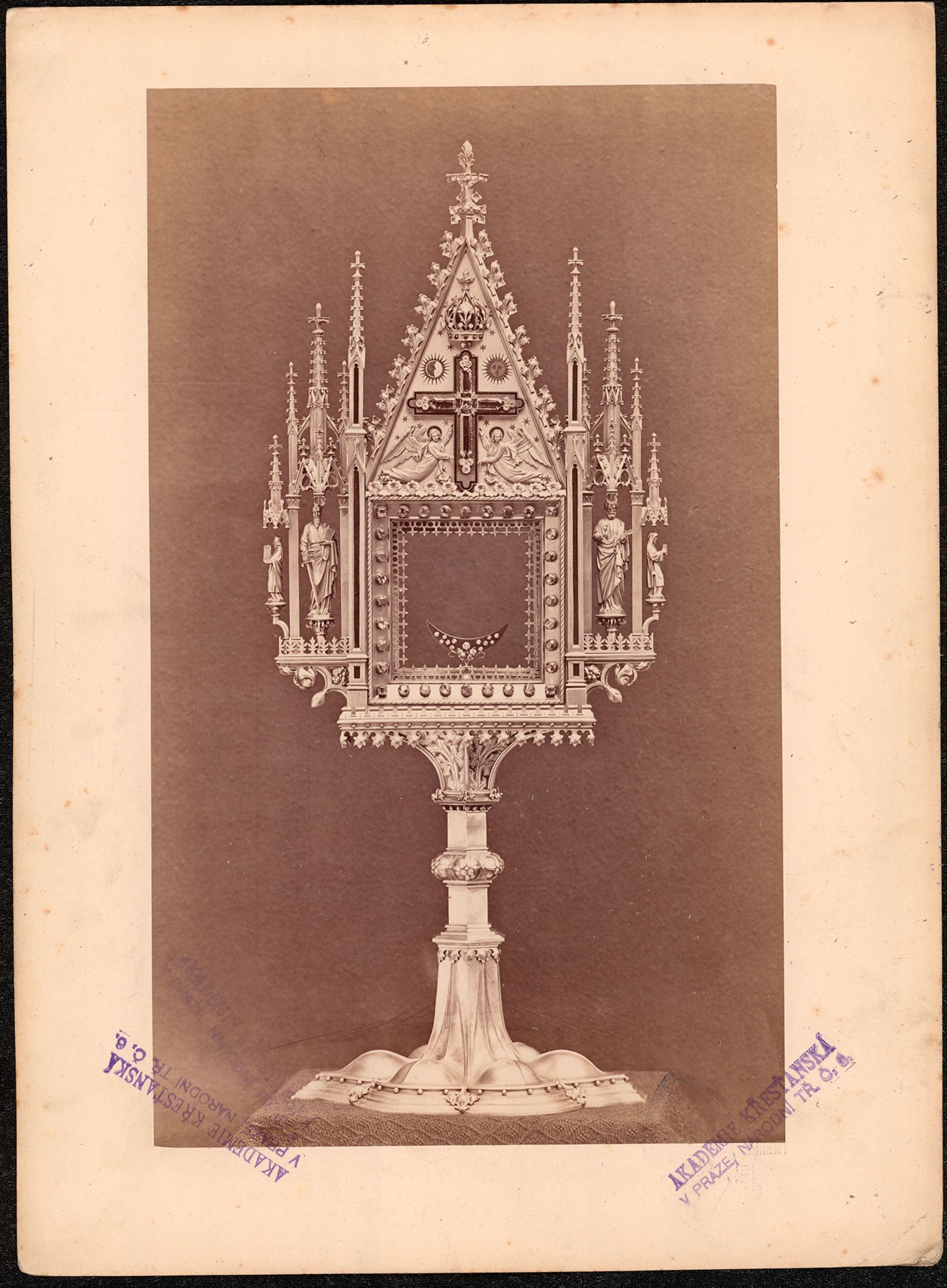 03__antiques_TIF.jpg